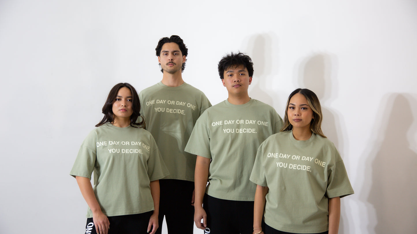 'Take The Risk' Tee - Matcha